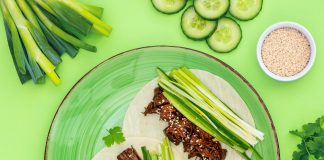 Vegan „anda“ jackfruit pönnukökur fyrir tvo